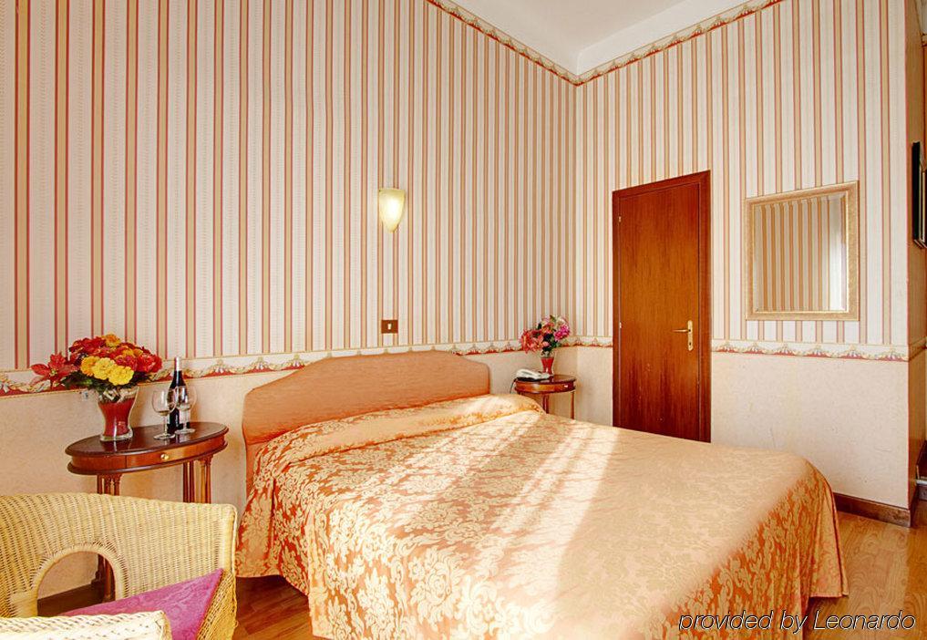 Hotel Aquarium Roma Exterior foto